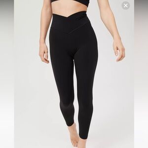 Aerie | *short* Crossover Waist Hi-Rise 7/8 Leggings